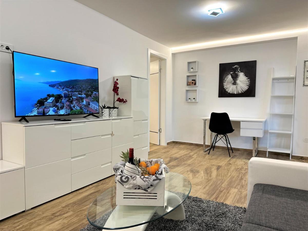 Hillside Apartment Volosko Opatija Exterior foto